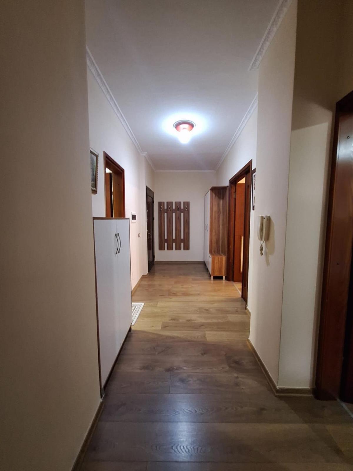 Alb Apartament Tirana Exteriör bild