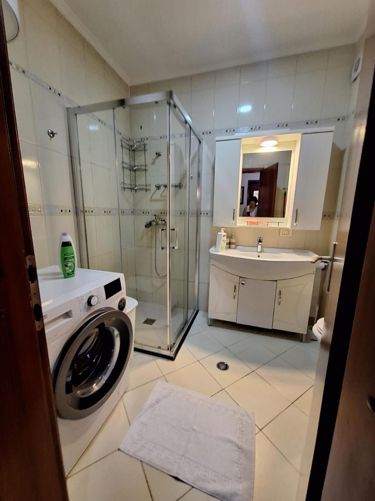 Alb Apartament Tirana Exteriör bild